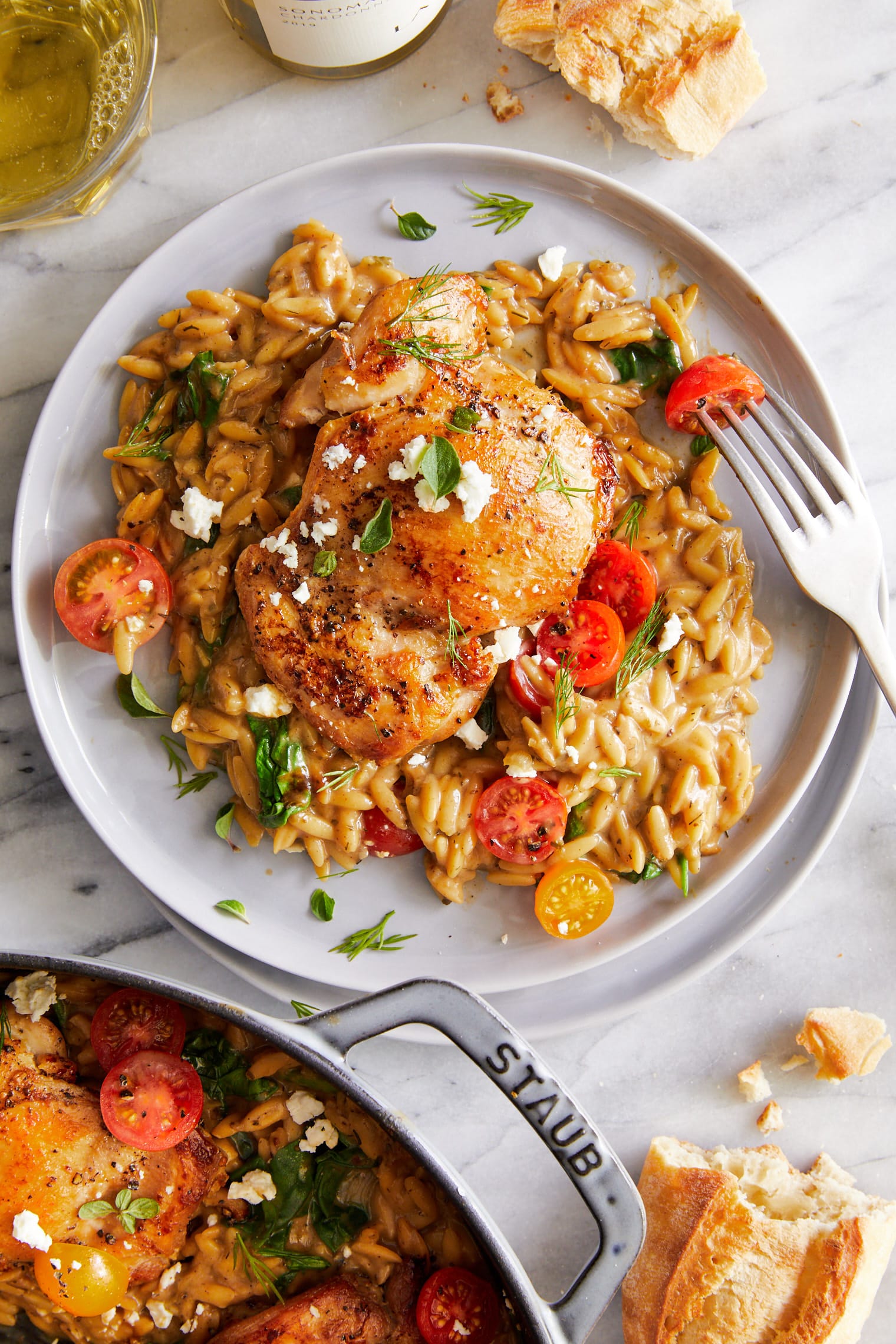 Easy One-Pan Greek Chicken Orzo Bake: Mediterranean Flavor & Quick Cleanup